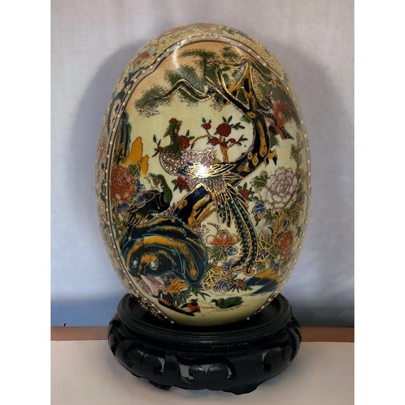 Chinese antique porcelain Ceramic Egg, 7” Tall Beautiful Hand painted Exotic